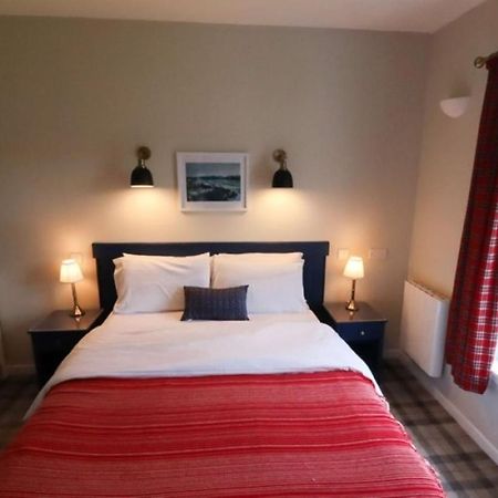 Hotel Old Pier House Fort Augustus Exterior foto